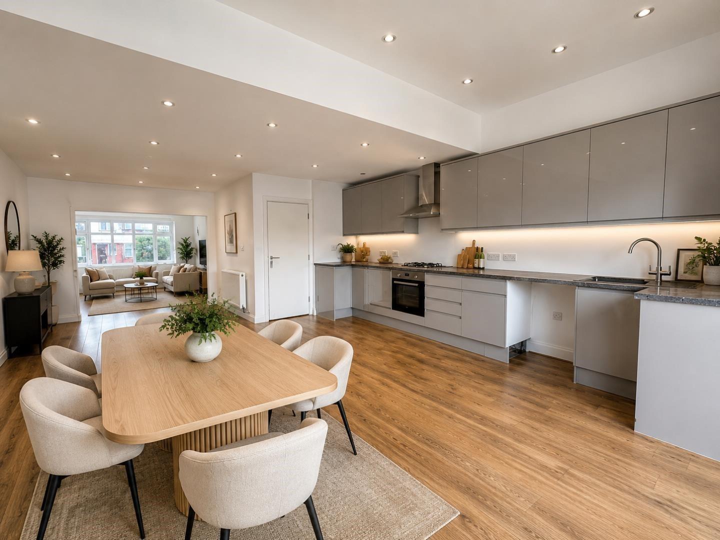 Wyre Grove, Edgware, HA8, Edgware